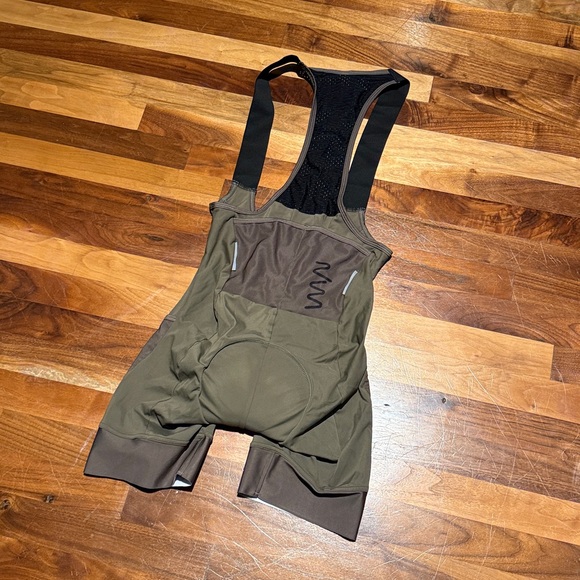 Wyn Republic Cycling Bibs - Picture 5 of 10